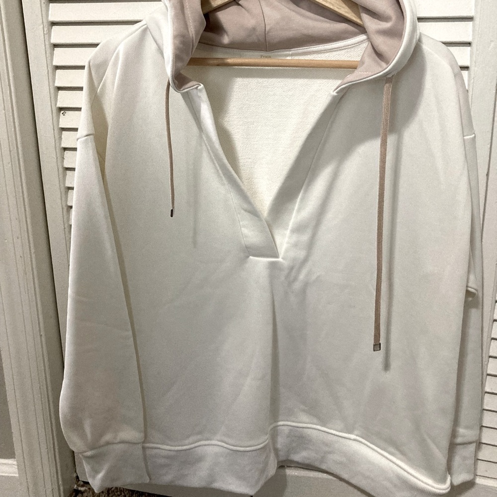 Hoodie sweatshirt